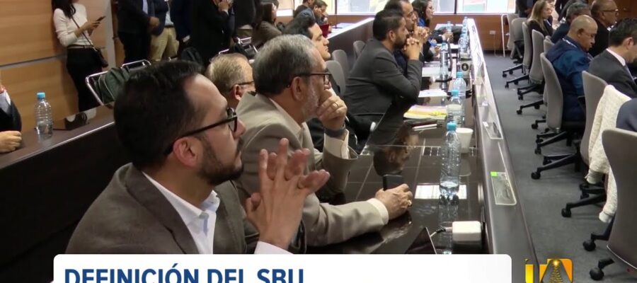 cuantos habitantes tiene ecuador 2025